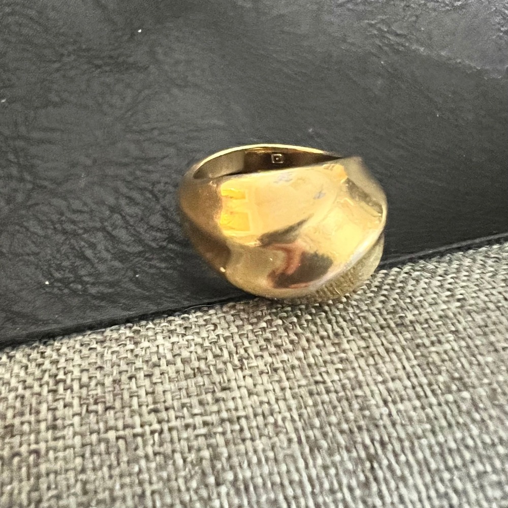 Vintage Chunky Gold Tone Dome Statement Ring Size 6 Mob Wife